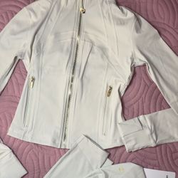 Define Lululemon Set