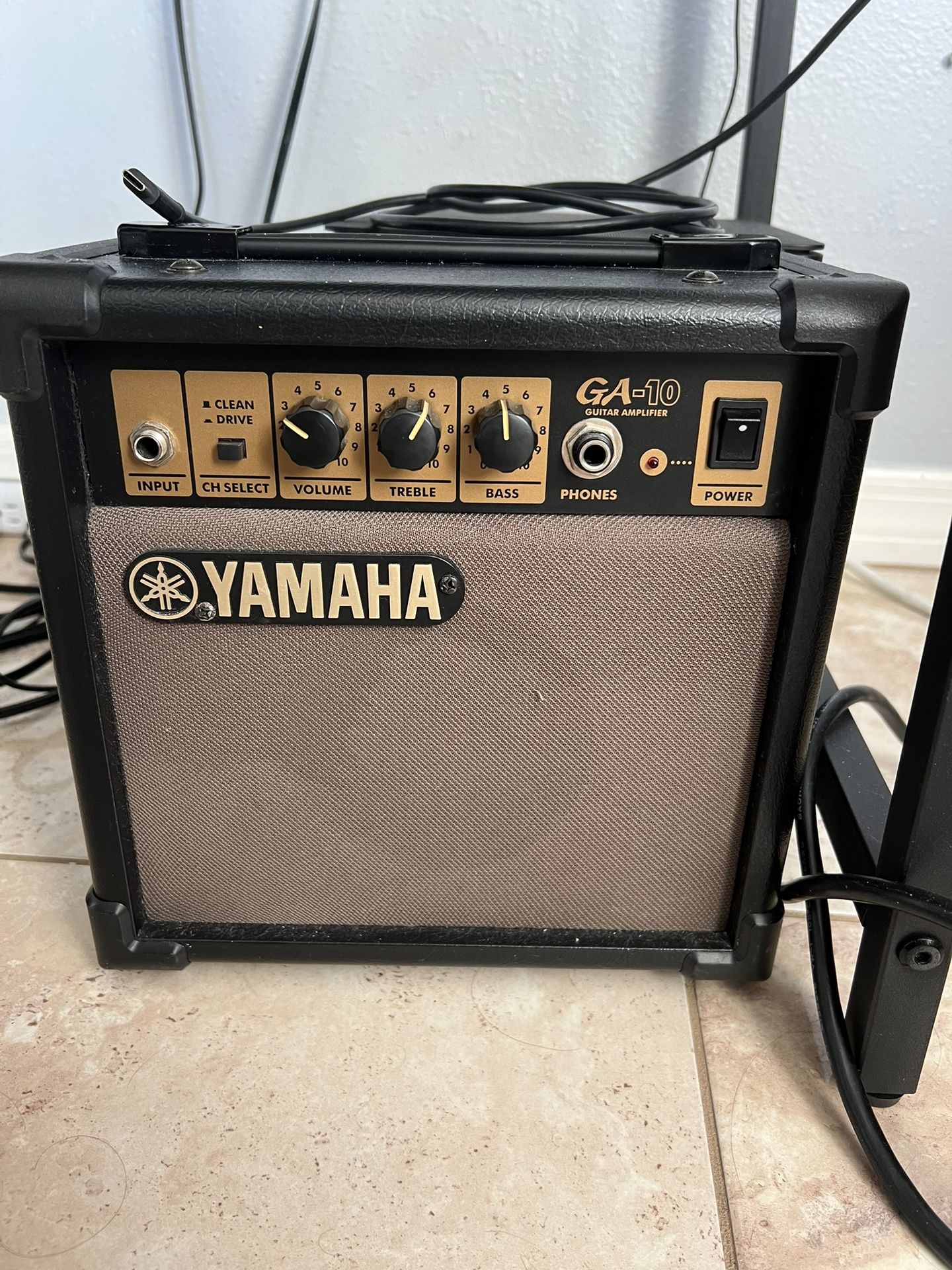 Yamaha Guitar Amp