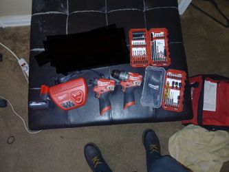 Milwaukee Fuel M12 Hammer Dril And Impact Dril Bits