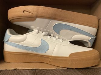 Nike Brand new Women’s 10.5 Men’s 9