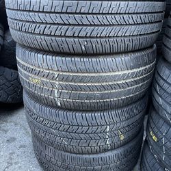 Vendo 245/55-R18 Goodyear Las 4 Llantas Por $165