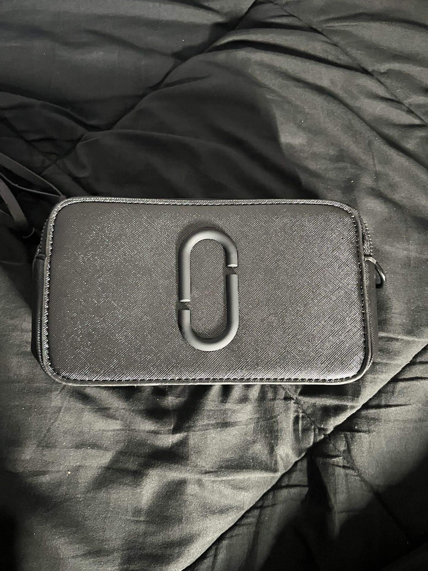Marc Jacobs Snapshot Clutch Bag (B)