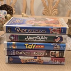 $19 VHS MOVIES TOY STORY,  SNOW WHITE, BABE, PRINCE OF EGYPT, THE NUTCRACKER 