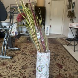  very beautiful vase with flowers 