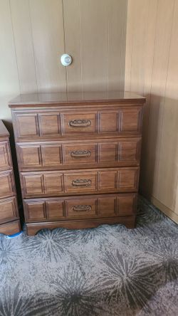 3 Piece 70's Bedroom Set