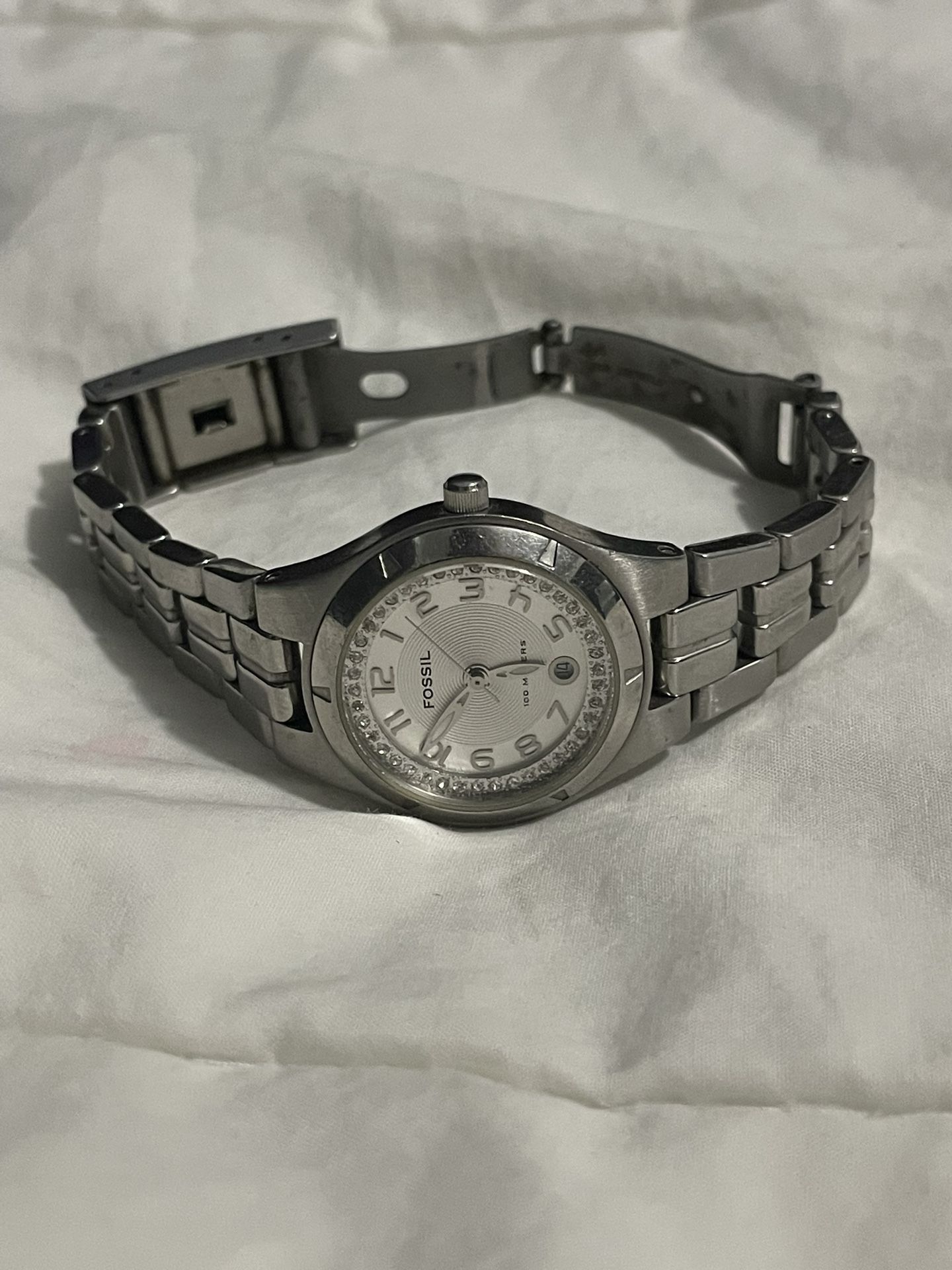 Fossil AM-3982 Silver Dial W/Crystal Bezel-Date WR 100M Women's Watch D5