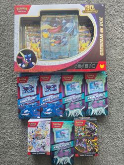 Pokemon 30th Celebration Greninja Ex Box.