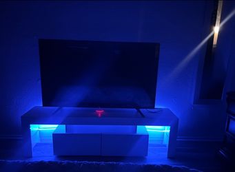 Tv table