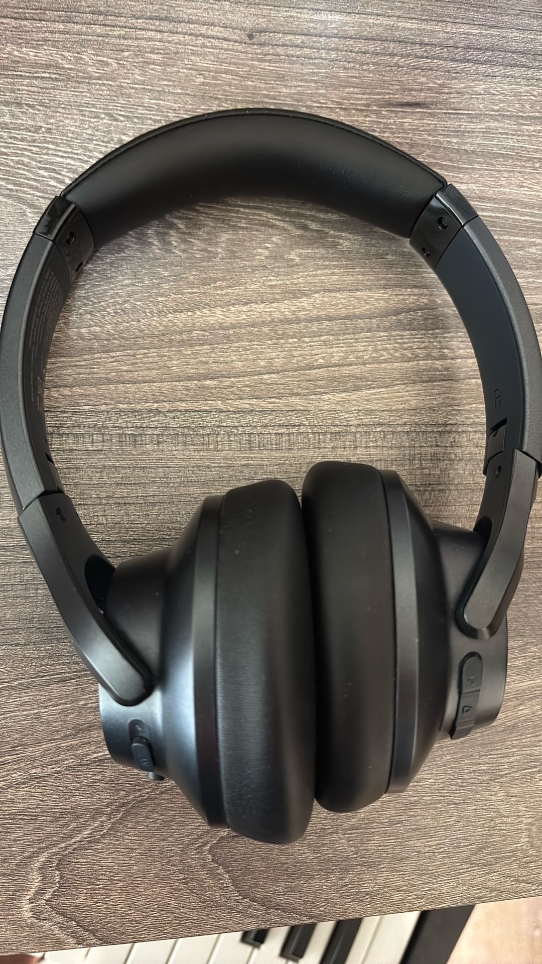 Soundcore Anker Life Q20 Wireless Over Ear Bluetooth Headphones, Hybrid Active Noise Cancelling Headphones