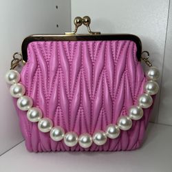  Evening bag with pearls
