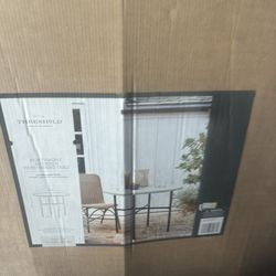 Round patio table 4 person