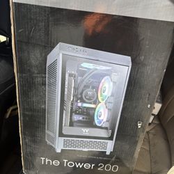 Thermaltake Tower 200 Mini 
