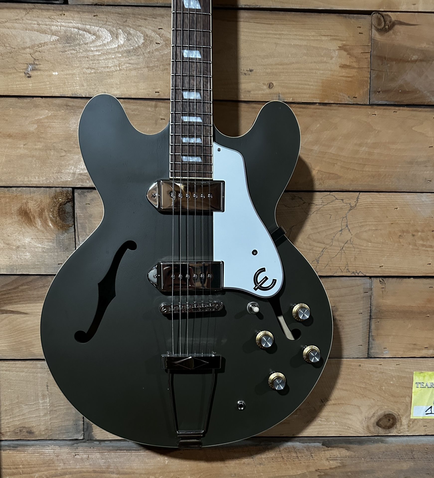 Epiphone Casino Ekectric Guitar Like New!