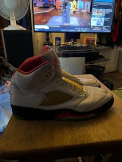 Jordan 5 size 11.5 men’s shoes