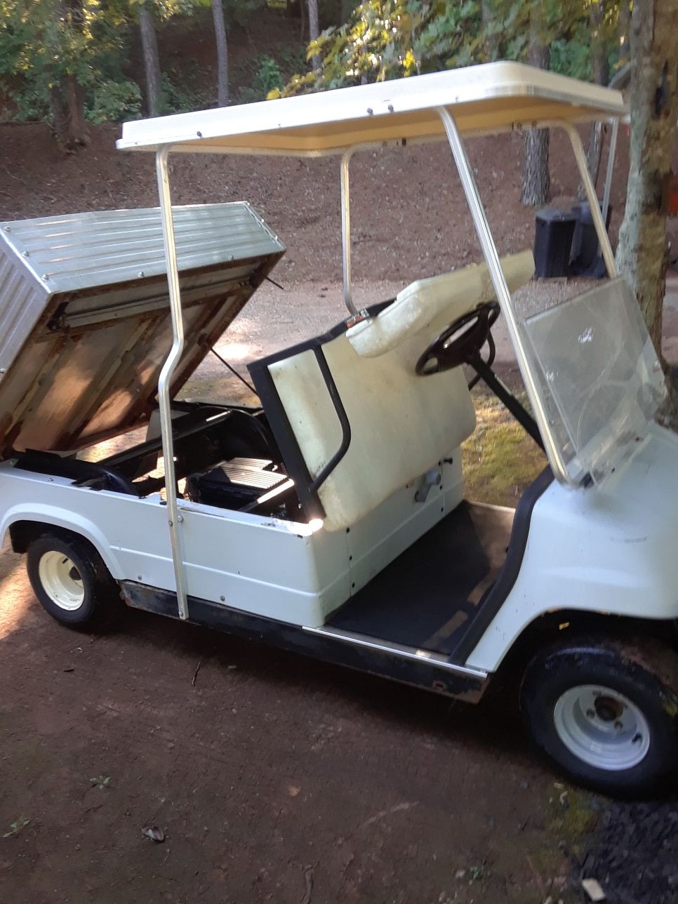 Yamaha utility golf cart