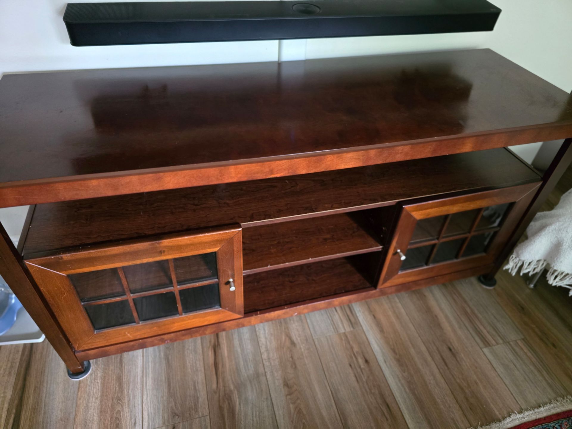 Tv stand