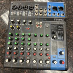 Yamaha Mixer 