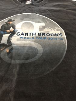 Garth brooks world tour T-shirt 2014 and 15. Size 2X Thumbnail