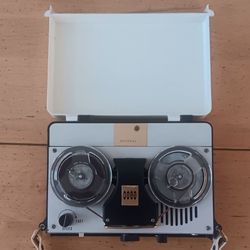 Vintage Ross Real to Reel Tape Recorder