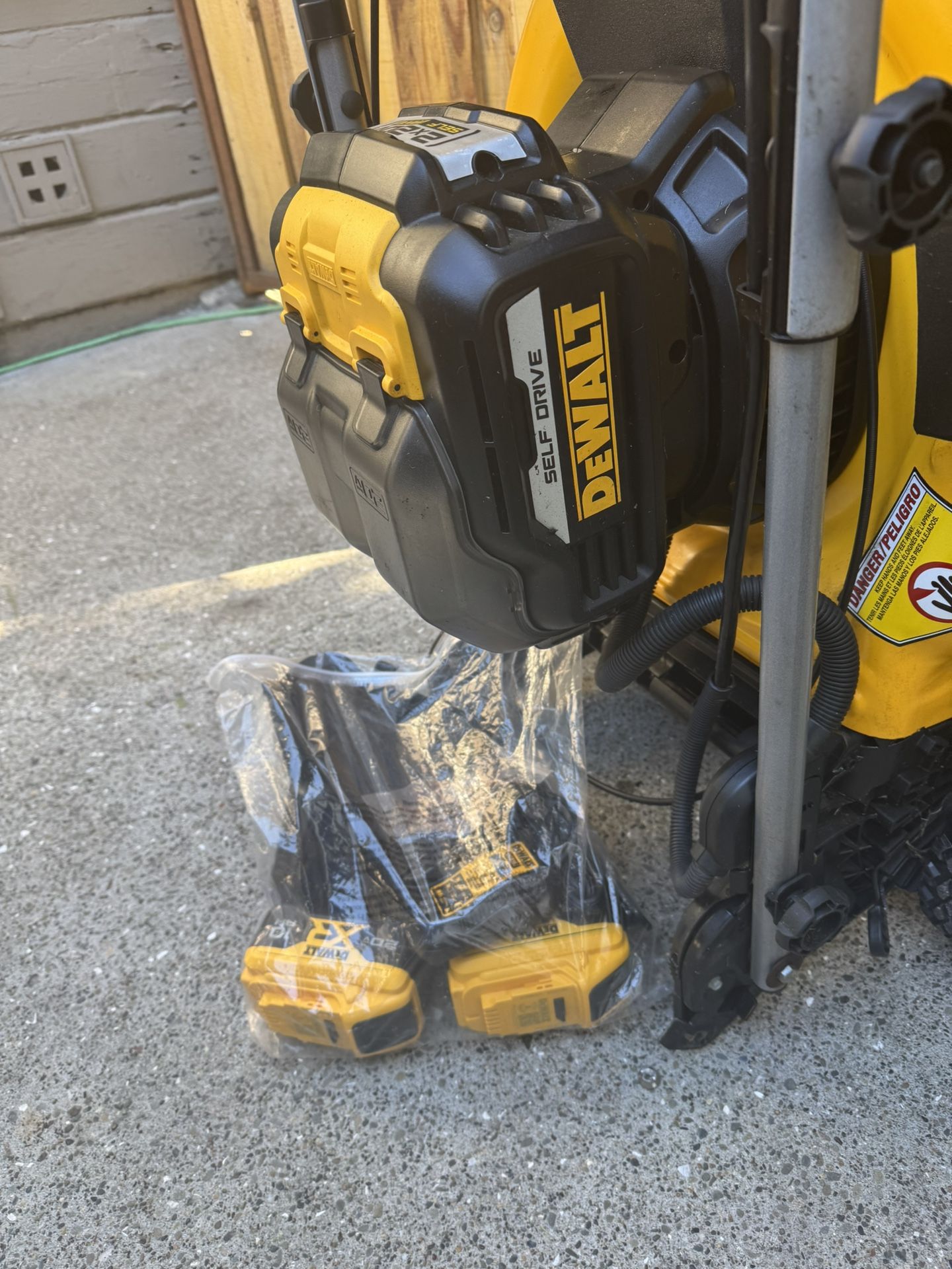 Dewalt 20V Lawnmower