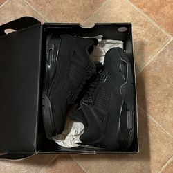 Jordan 4 black cat size 9 men used lightly