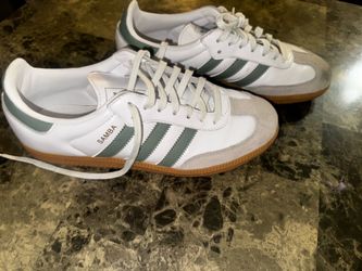 Tenis