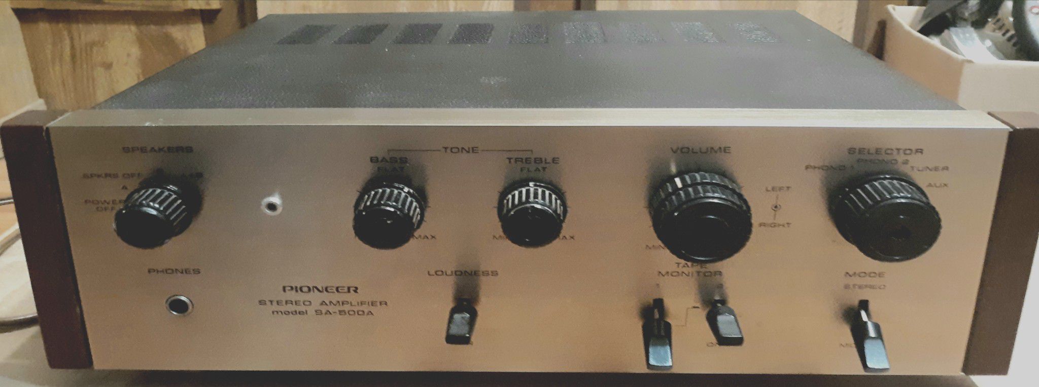 Pioneer amplifier model: SA-500A