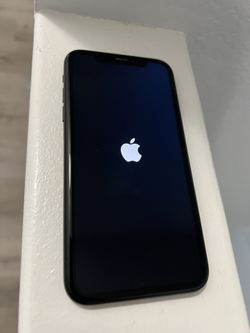 Unlocked IPhone XR Black 128 GB