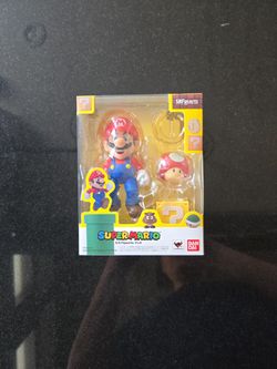 S.H. Figuarts Super Mario Mario