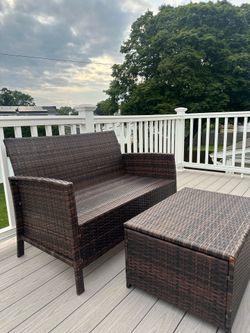 Brown Wicker Outdoor Loveseat & Storage Ottoman Set – Excellent Condition