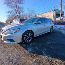 2017 Nissan Altima SV