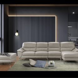*Weekend Special*---St Tropez Sophisticated Leather Sectional Sofa W/Ottoman---Delivery And Easy Financing Available💪