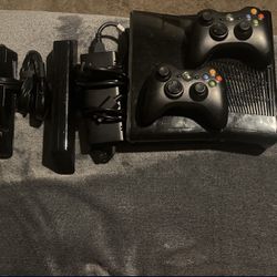 Xbox 360, 2 Controllers, Kinect,  Multiple Games