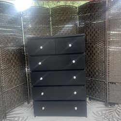 Ikea  Malm Black 6 Drawers dresser