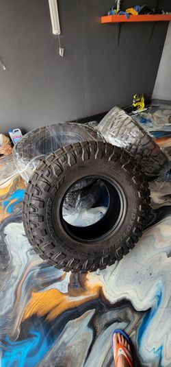 TOYO OPEN COUNTRY RT PRO 37s