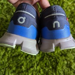 ON CLOUD X3 (W8.5)