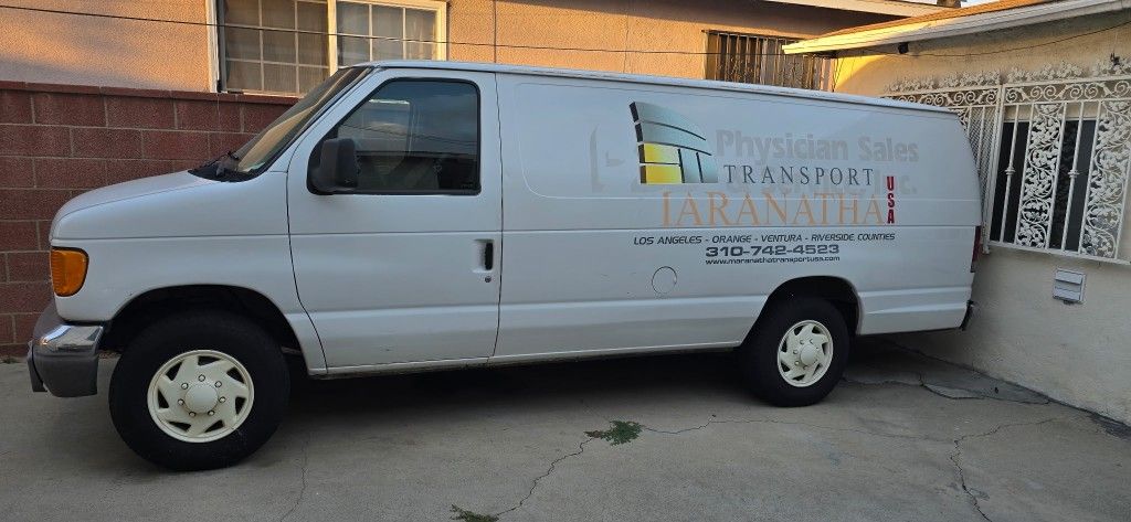 2006 Ford Econoline