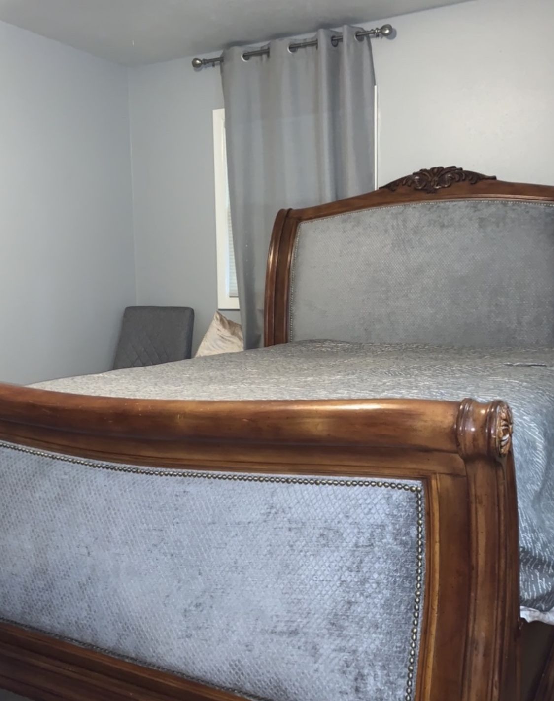 Wood Bed And Dresser