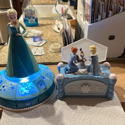 Frozen Light Up Musical  Movement Jewelry Boxes