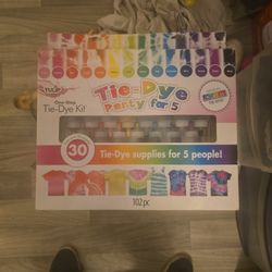 Tie-Dye Party For 5