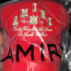 Amiri Hat