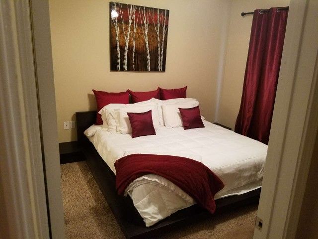 Matisse Fujian Modern Platform Bed (King- List Price $1,495