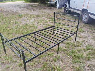 L-shaped triple bunk bed set $130 delivery available three in one bunk bed