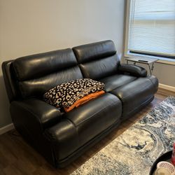 Reclining Leather Couch Brand New 