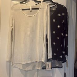 Lularoe 2 polka dot Lynnae  White And Black/ Black An White Small