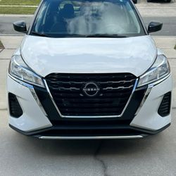 2024 Nissan Kicks