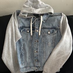 Men Jean Jacket (size medium)