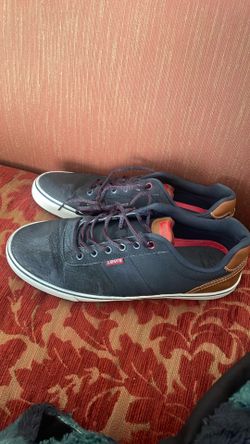 Levi’s Navy Men Shoes,size 11.
