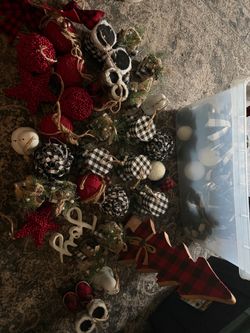 Buffalo Plaid Christmas Decor