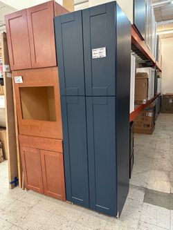 Kitchen pantry